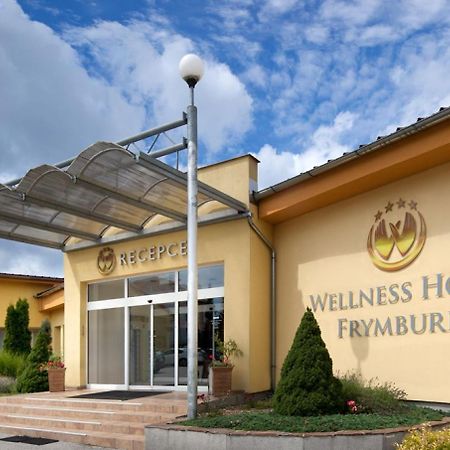 Hotel Frymburk Ngoại thất bức ảnh