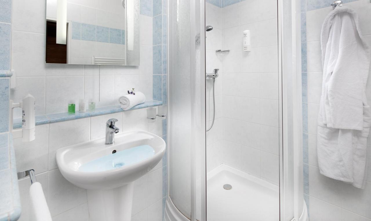 Hotel Frymburk Ngoại thất bức ảnh